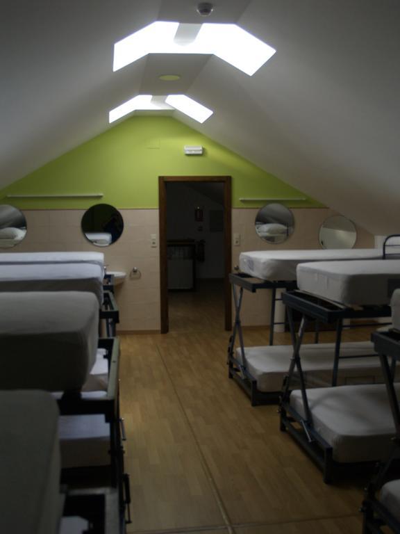 Albergue De Yebra Yebra de Basa Номер фото