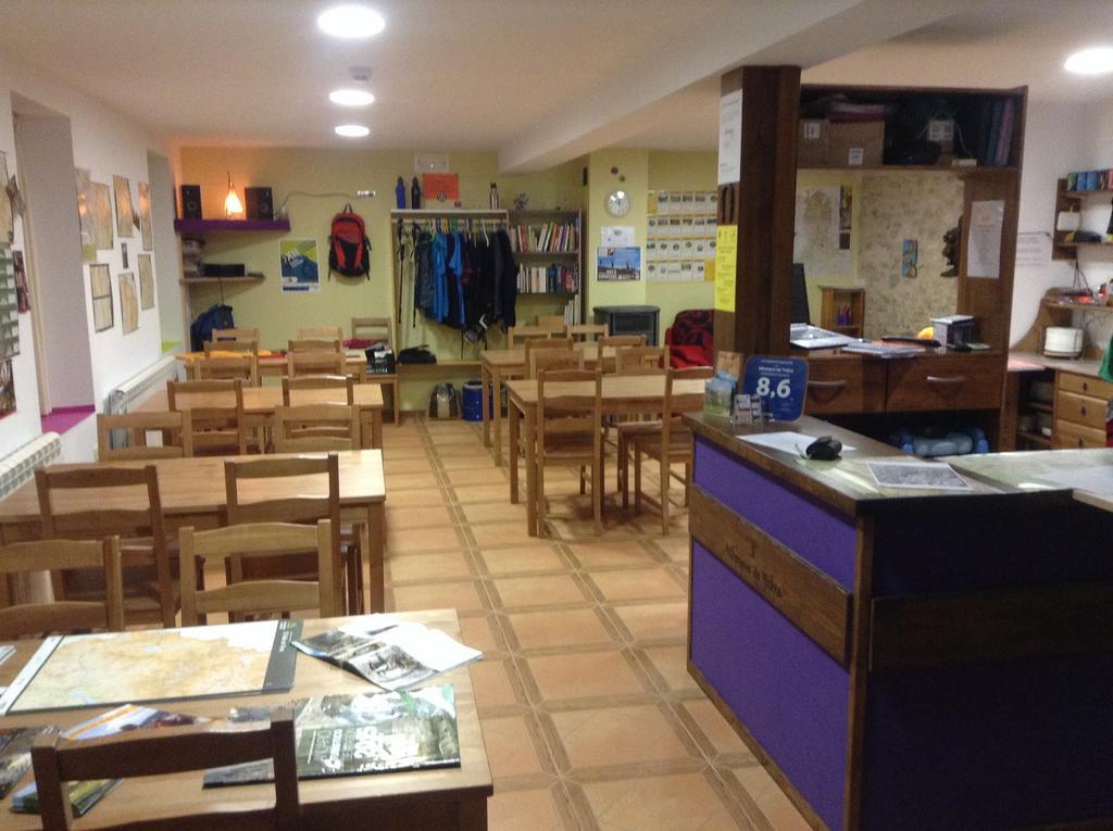 Albergue De Yebra Yebra de Basa Екстер'єр фото